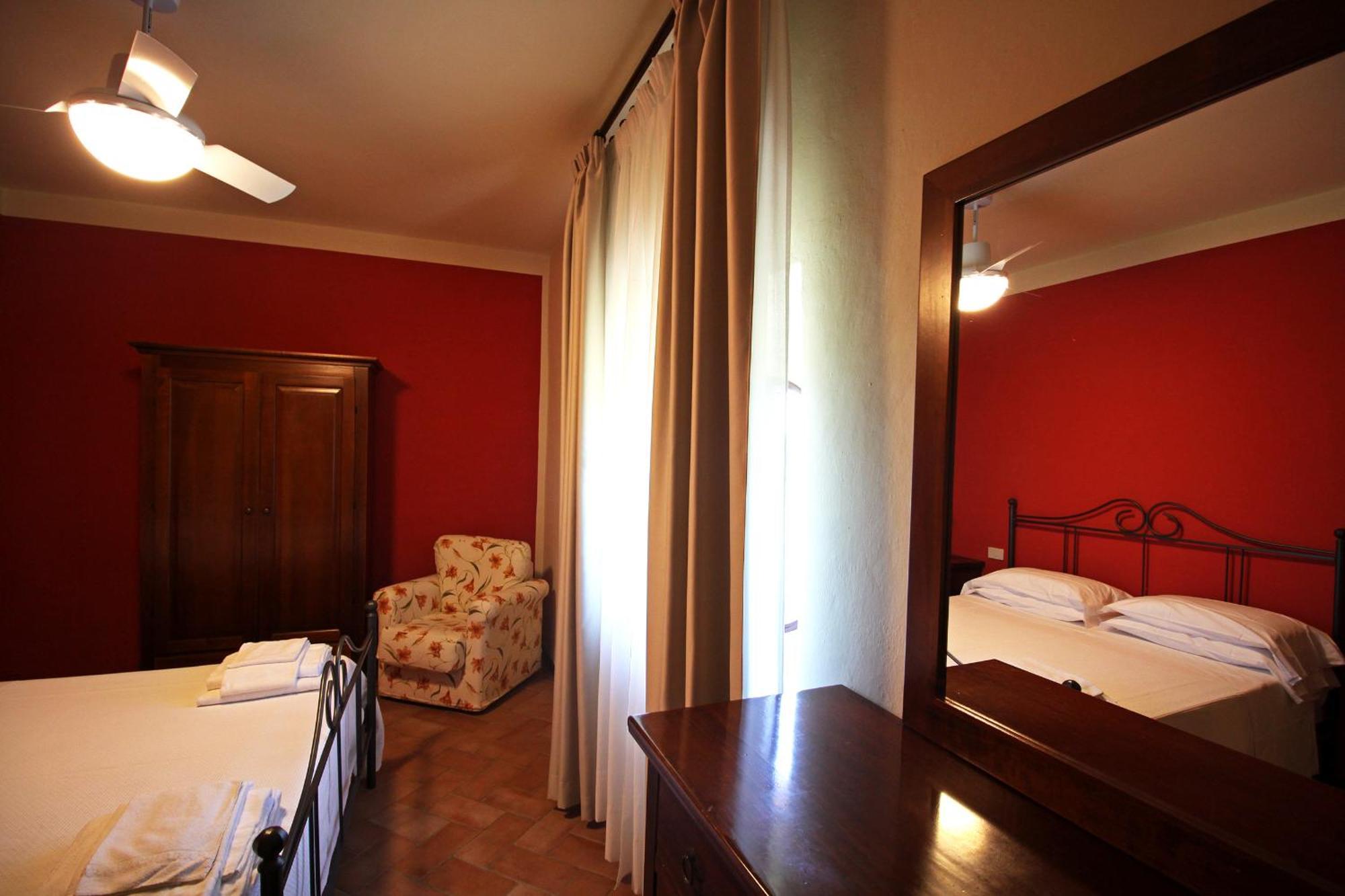 Agriturismo Casale Dello Sparviero Castellina in Chianti Zewnętrze zdjęcie